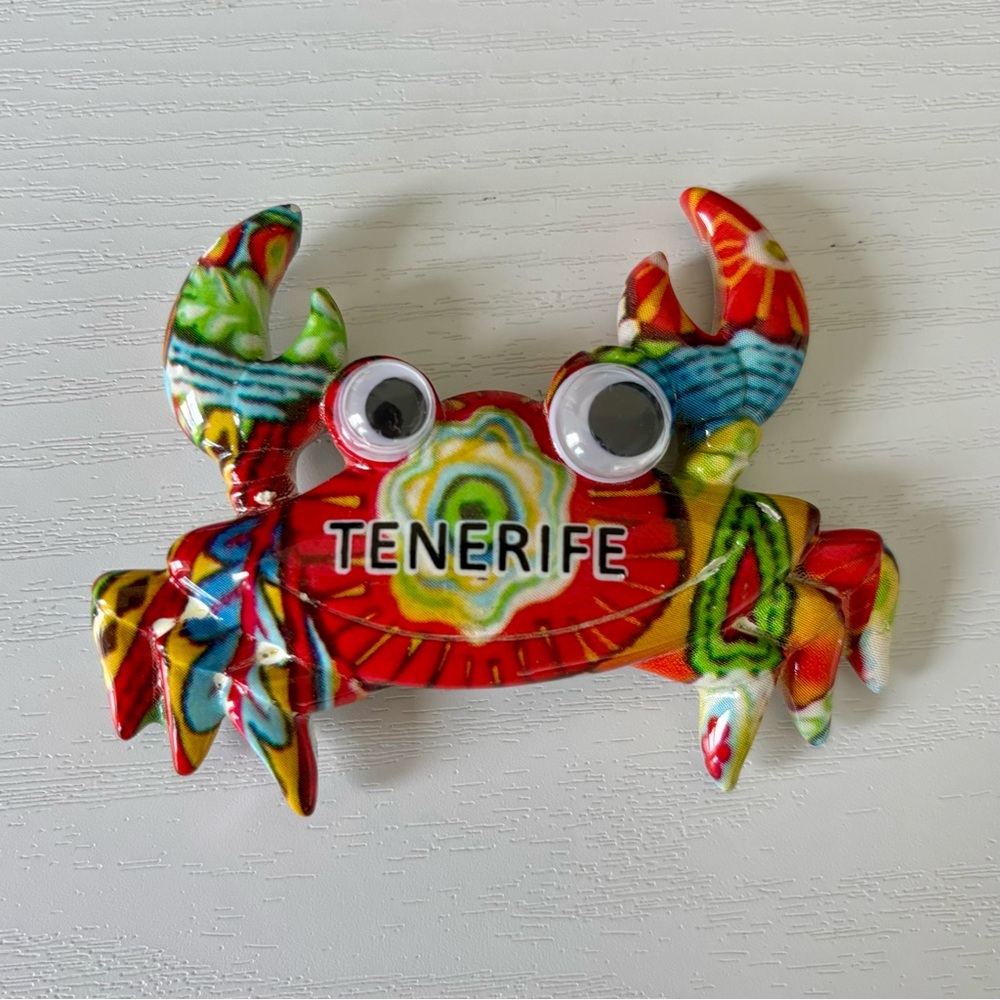 • FREE! Tenerife Crab Magnet •
